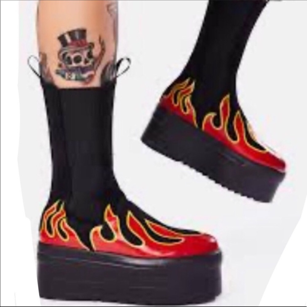 Lamoda Chunky platform boots